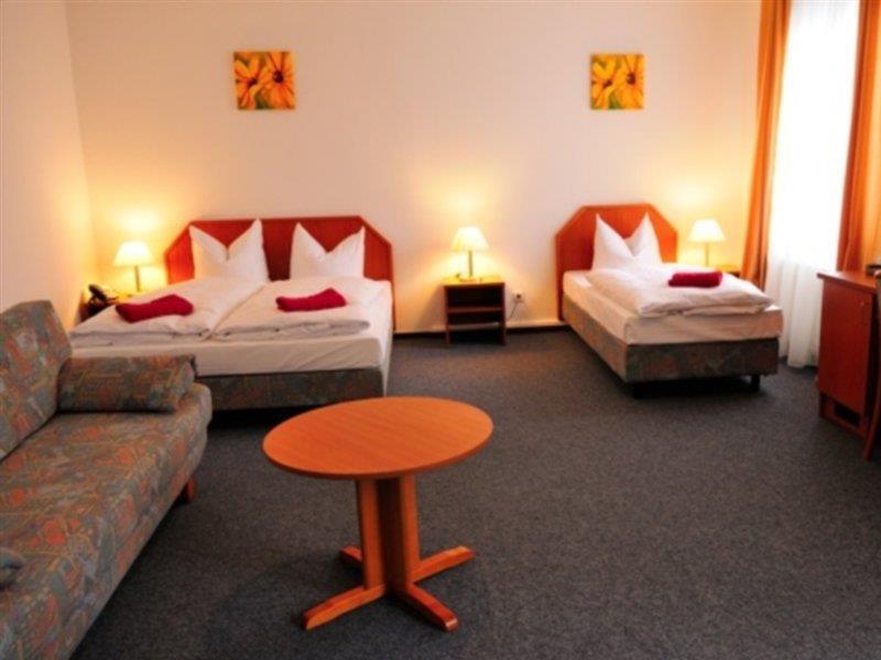 Goethe Hotel Messe By Trip Inn Frankfurt am Main Kültér fotó