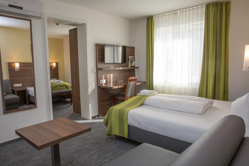 Goethe Hotel Messe By Trip Inn Frankfurt am Main Kültér fotó