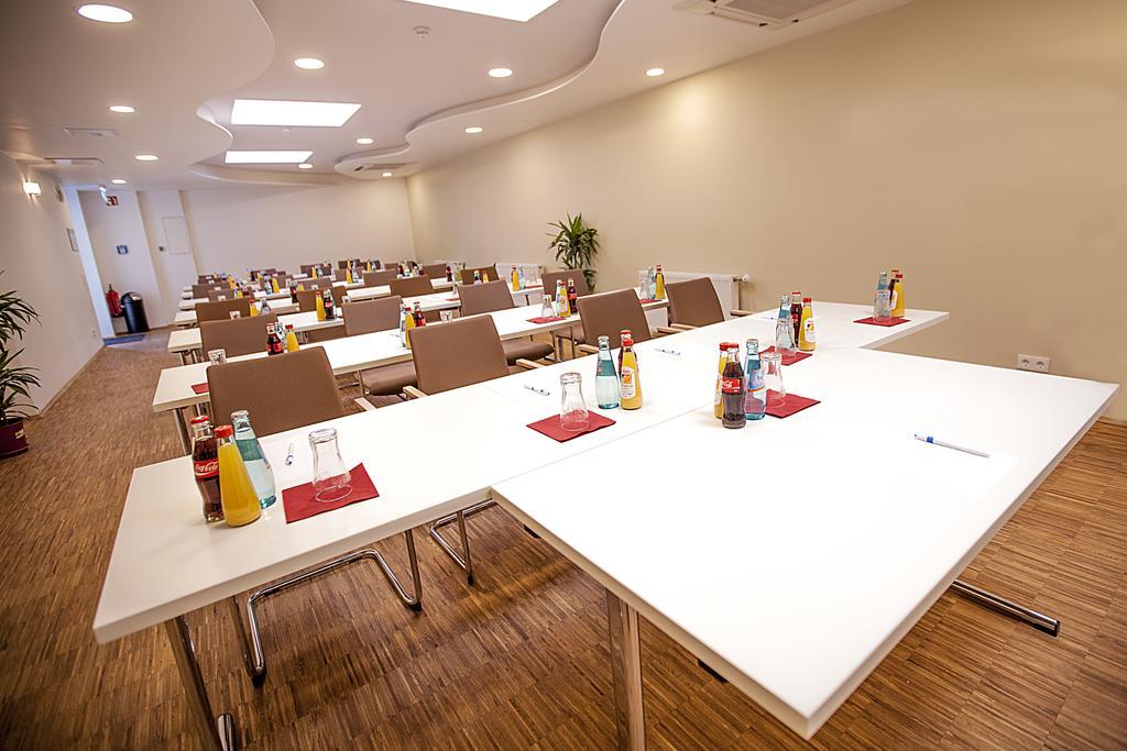 Goethe Hotel Messe By Trip Inn Frankfurt am Main Kültér fotó