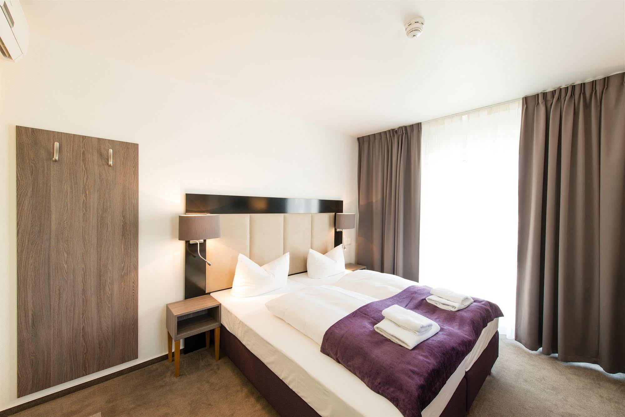 Goethe Hotel Messe By Trip Inn Frankfurt am Main Kültér fotó